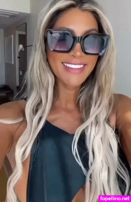 Shendelle Mullane OnlyFans Thumbnail #IL3uIdxLbv