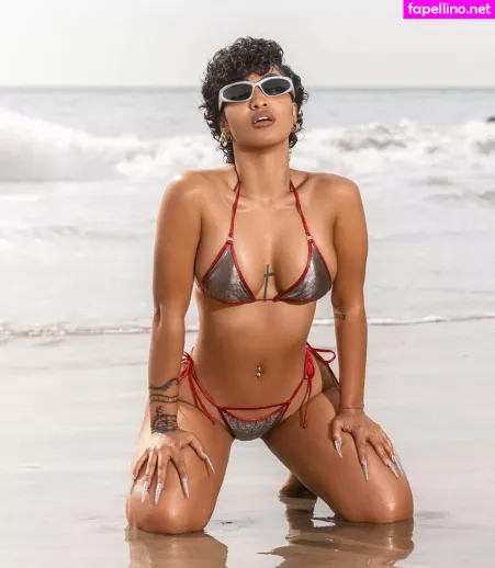 Shenseea OnlyFans Thumbnail #VjuYgBxzSJ