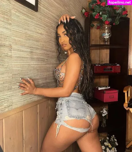 Shenseea OnlyFans Thumbnail #lu6ZFGjR9Z