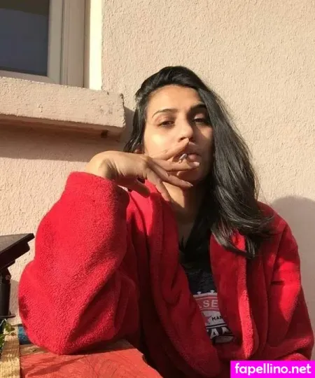 Sheraz Desi OnlyFans Thumbnail #C7uzw07fXq