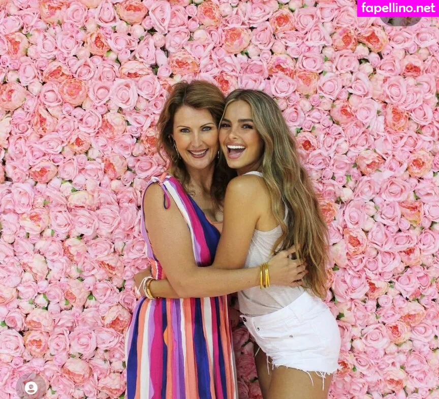 Addison Rae's mom, Sheri Easterling, sherinicole Nude Leaked OnlyFans Photo #oNKkGiaIA2