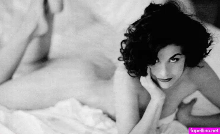 Sherilyn Fenn OnlyFans Thumbnail #HweEFyvNqK