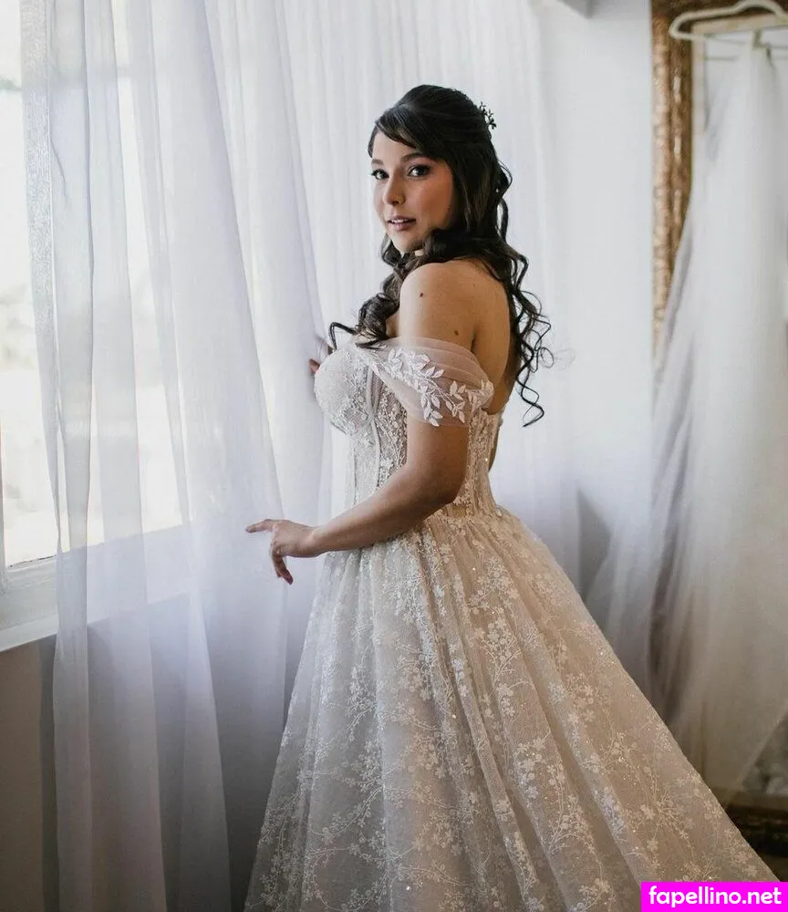 Gabriela Almeida, shermie_cos, shermiecos Nude Leaked OnlyFans Photo #fID5phqNg2