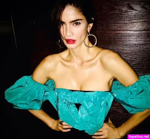 Shermine Shahrivar OnlyFans Thumbnail #jS3A1cbl9B