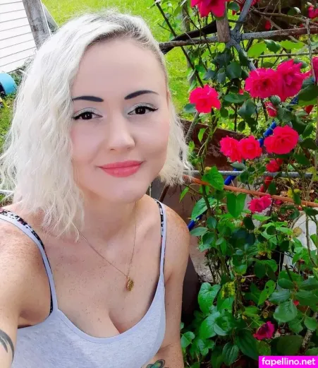 Sherri Darling OnlyFans Thumbnail #W3GM64dlJZ