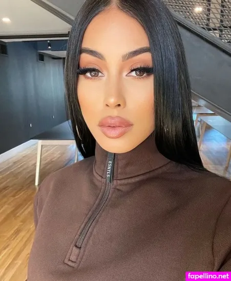 Sherry Foreign OnlyFans Thumbnail #2TiCASJkaw