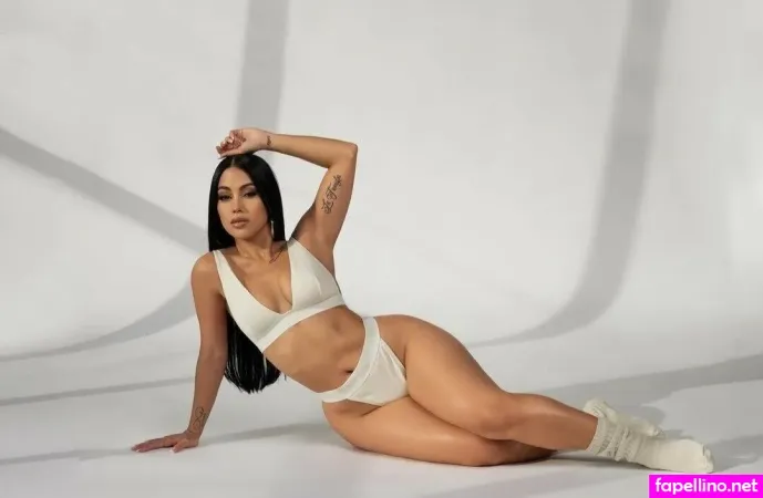 Sherry Foreign OnlyFans Thumbnail #J7pTrjAGtM