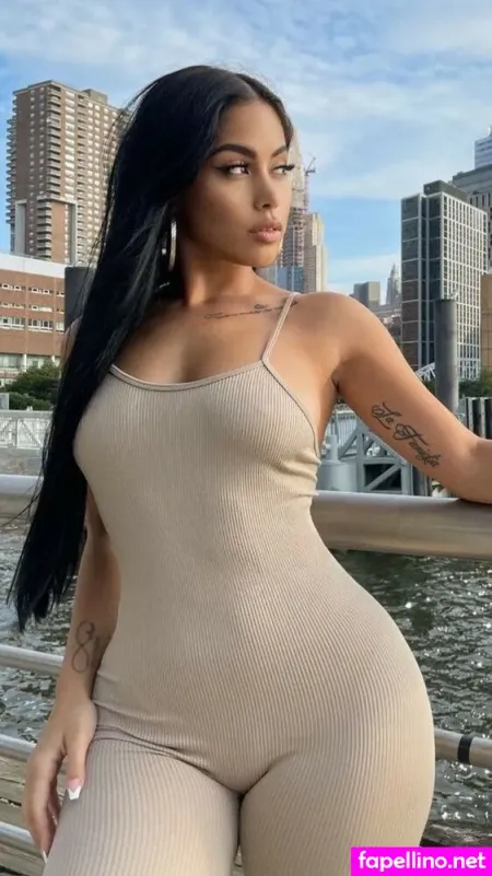 Sherry Foreign OnlyFans Thumbnail #MDhaT3nQRT