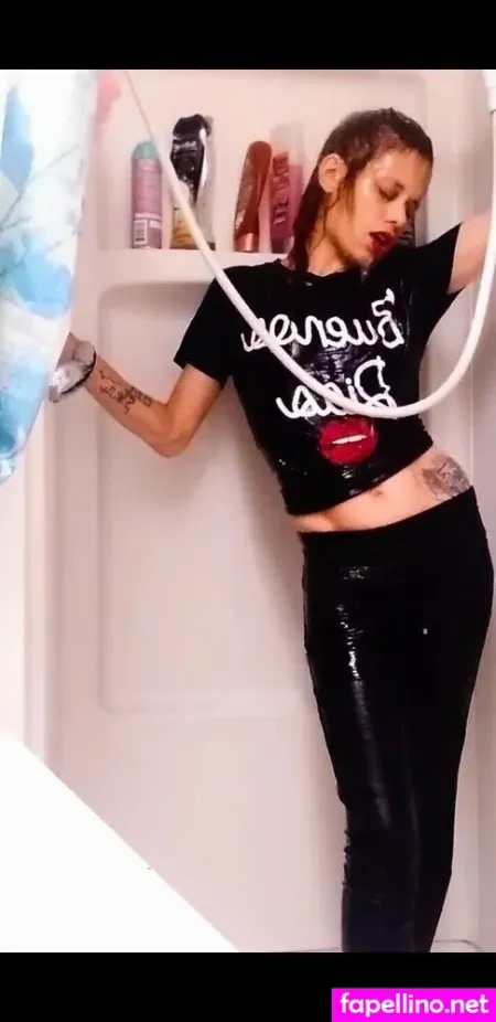 Shescrazy91 OnlyFans Thumbnail #lQ8x0TxasJ