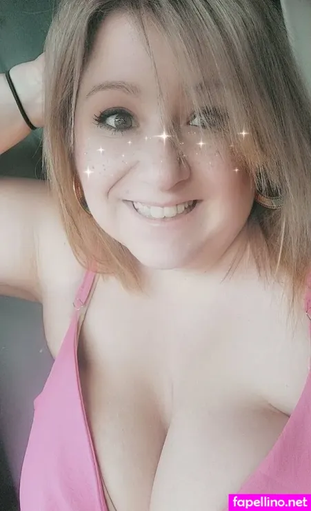 Sheseemslegit OnlyFans Thumbnail #4xyYVRmpT6