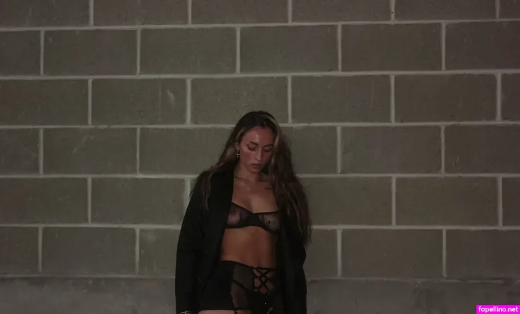 Shesmytranquility 1 OnlyFans Thumbnail #0Ehuo6raPt