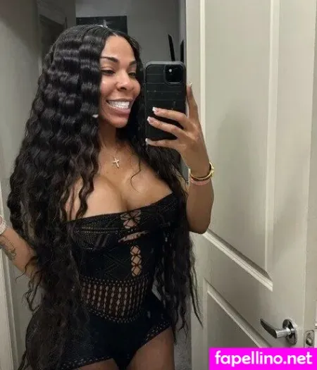 Shesoobitchyy OnlyFans Thumbnail #LymwMAetX4