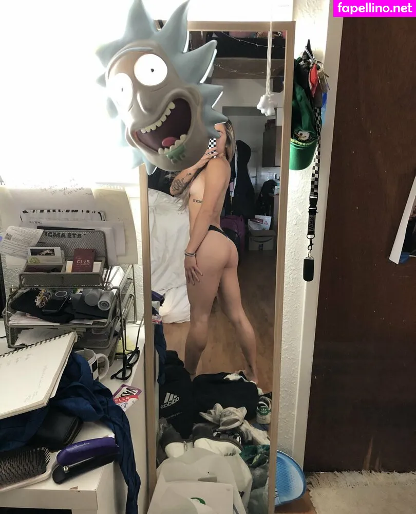 shesthe49thstate, theonlyalaska5000 Nude Leaked OnlyFans Photo #WO3llxDJQy