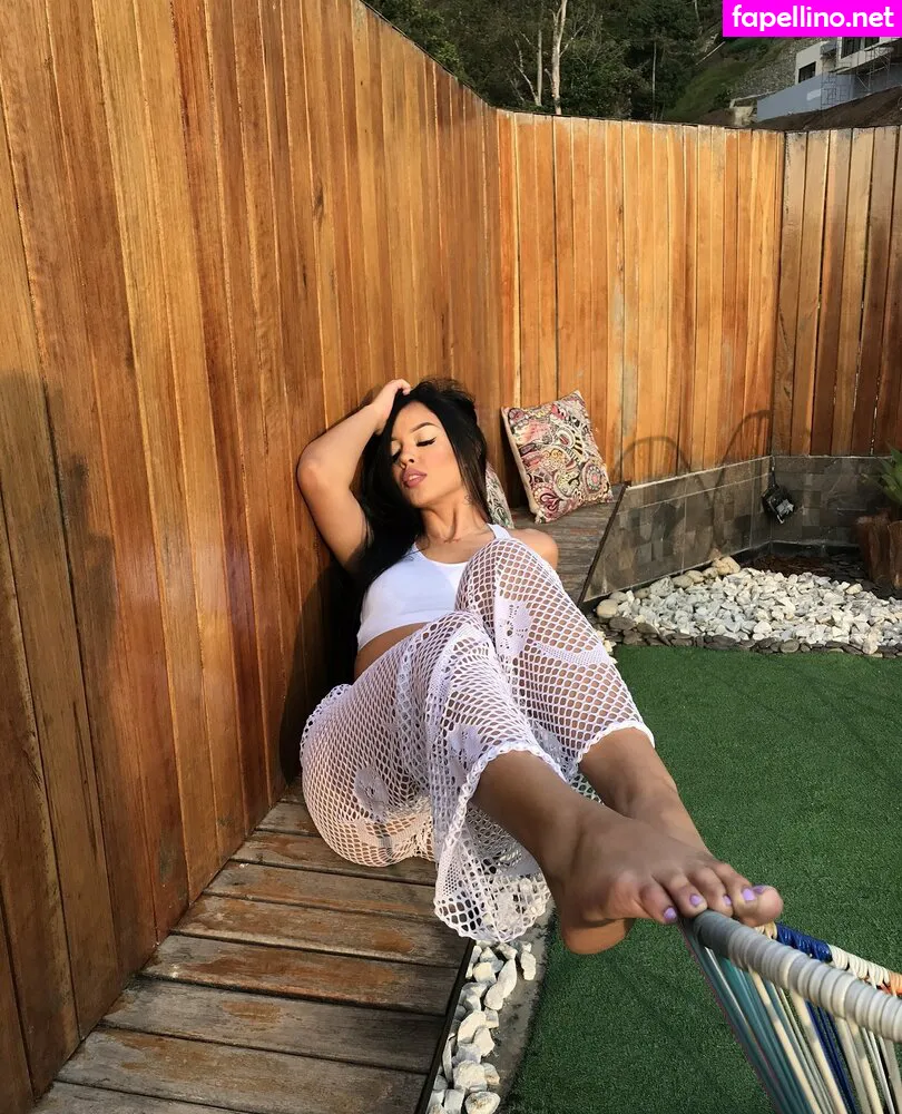 sheylaforlove, sheylakissme, sonyasolanski Nude Leaked OnlyFans Photo #M2CBQjv4x6