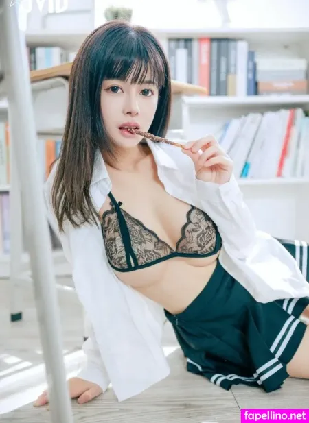 Shff Tw OnlyFans Thumbnail #7zyYo1IBzK