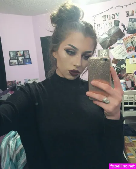 Shhhar 4 OnlyFans Thumbnail #FbskYttk6x