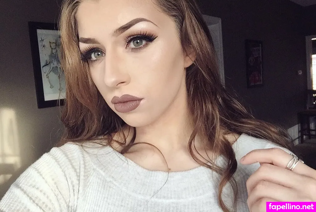 chvrlctte, shhhar, shhhare Nude Leaked OnlyFans Photo #l1JVanSJvX