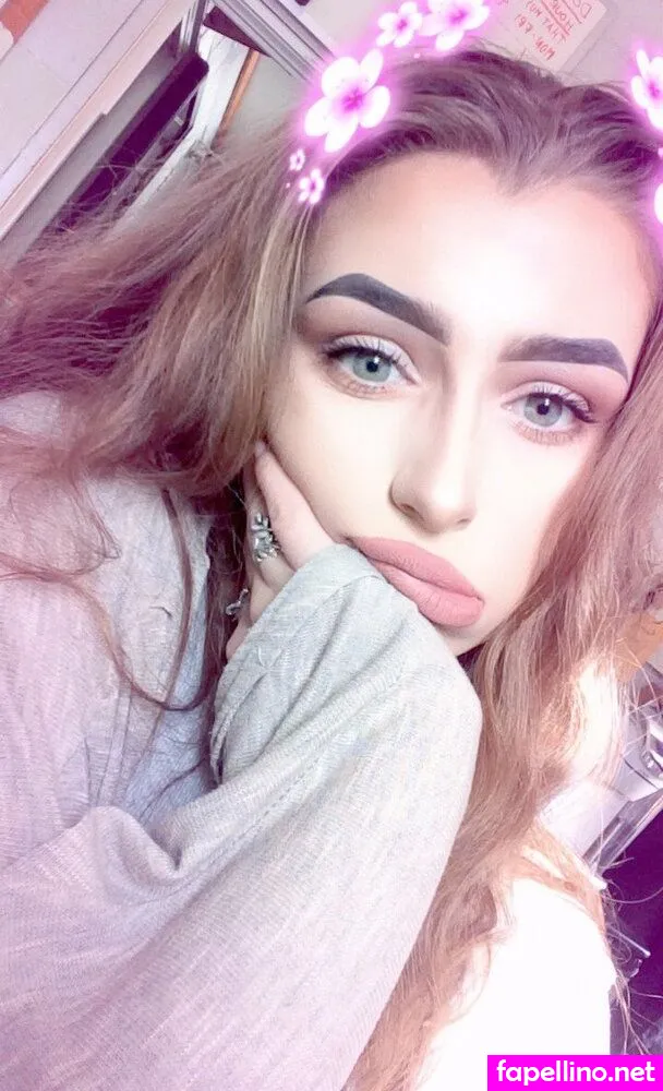 chvrlctte, shhhar, shhhare Nude Leaked OnlyFans Photo #xQ5EUmPYx7