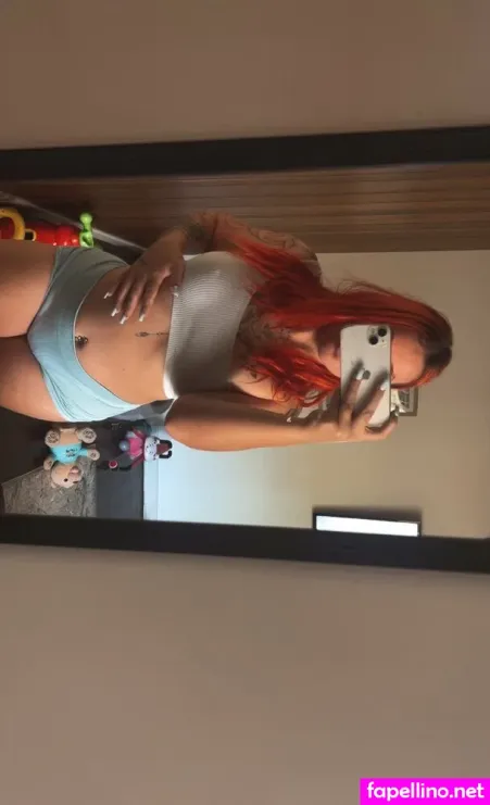 Shhsneakpeak OnlyFans Thumbnail #bSJbchwR6y