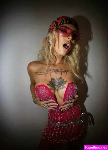 Shiasnow OnlyFans Thumbnail #QrFmMkEX2h
