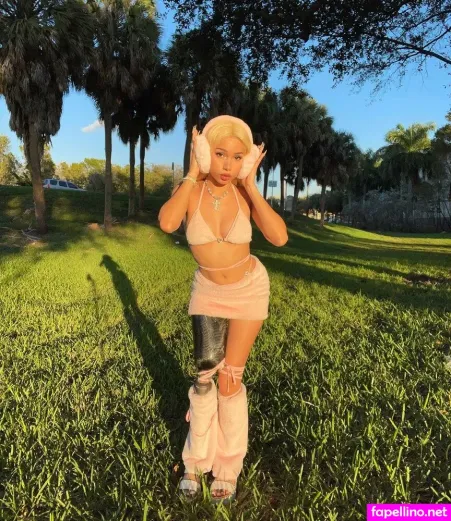 Shibuya Bambi Queenpuppy777 Alienrapperqueen Shibuyabambi OnlyFans Thumbnail #B6By1nVTQ2