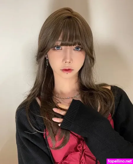 Shiliuyelei OnlyFans Thumbnail #cYJ3qx7cS6