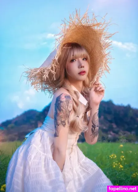 Shiliuyelei OnlyFans Thumbnail #vOfE6GjUN9