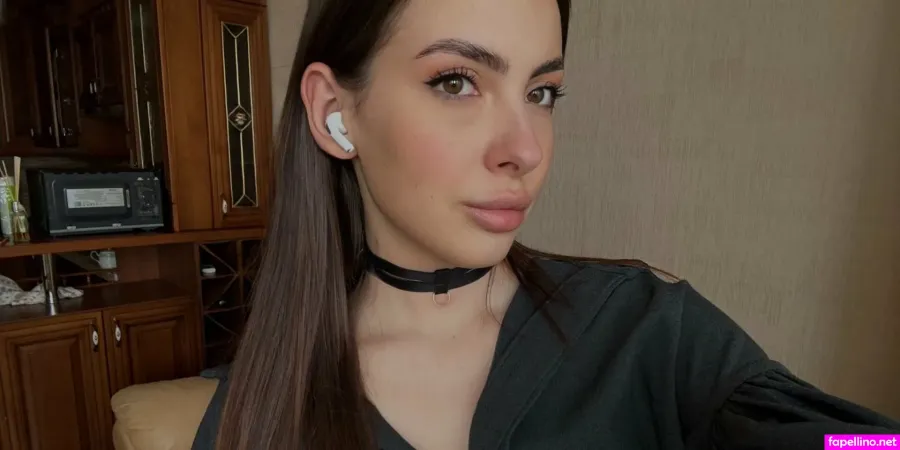 Shine Inessa OnlyFans Thumbnail #c4v5RlKm03