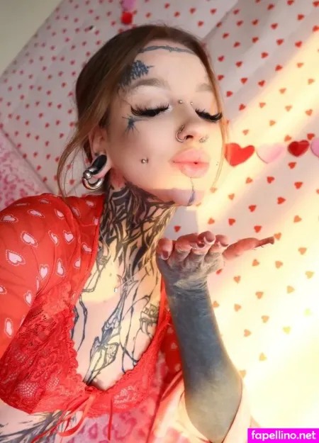 Shineroxy OnlyFans Thumbnail #FeBmiEPS2X