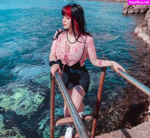 Shini Waifu 1 OnlyFans Thumbnail #UTFgA0I5P9