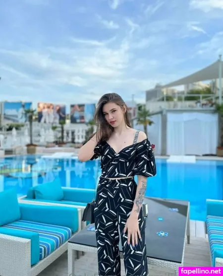 Shiny Jessy OnlyFans Thumbnail #6wacKYzILW