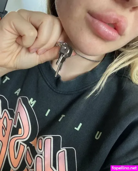Shinybunnyadia OnlyFans Thumbnail #wA83EkBRFC