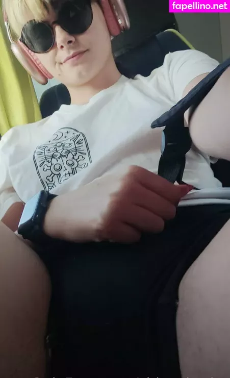 Shinychariot OnlyFans Thumbnail #iSt2QCBJcg