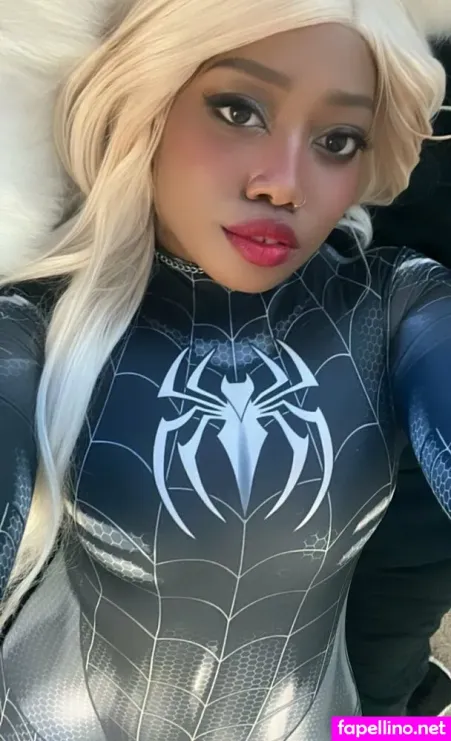 Shinyeeveecos OnlyFans Thumbnail #q0GQpqjlHj