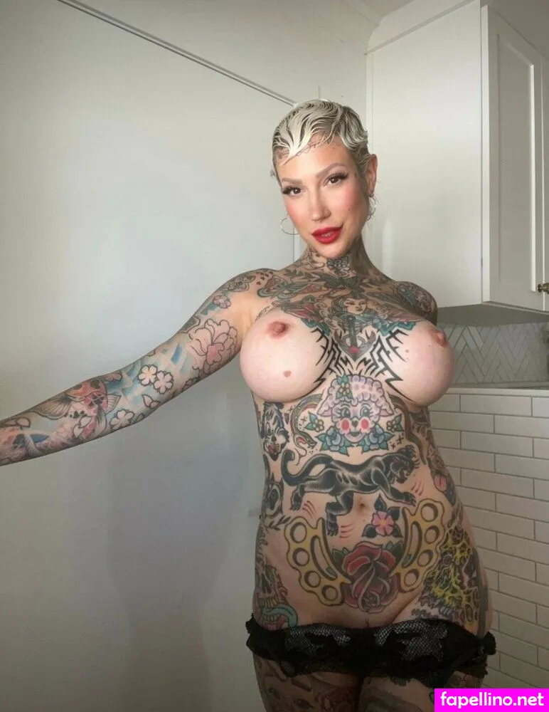 Suzanne Marie, shipspassinginthenight Nude Leaked OnlyFans Photo #Ewl3z1PRBR