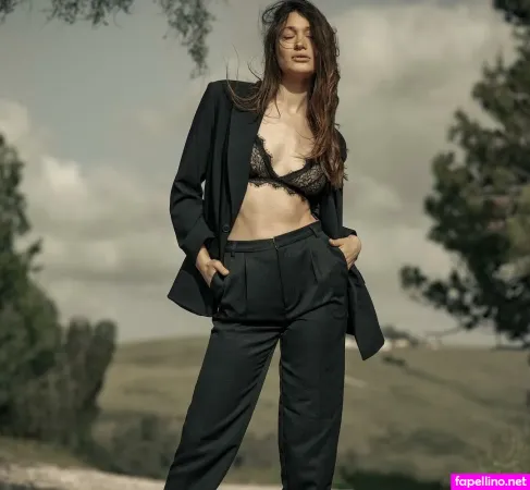 Shira Aizner OnlyFans Thumbnail #3QBnAo7nVw