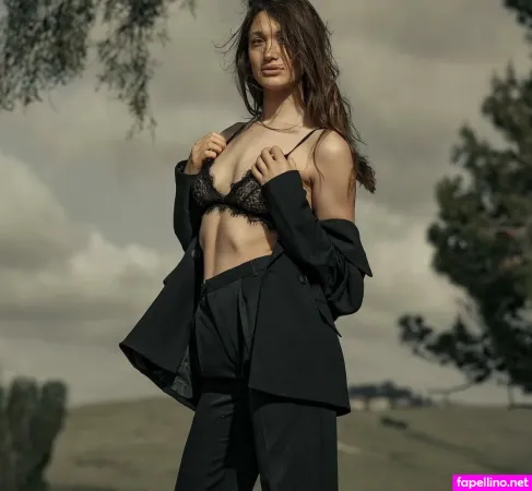 Shira Aizner OnlyFans Thumbnail #41H81BtYK1
