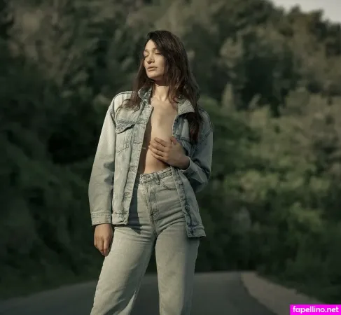 Shira Aizner OnlyFans Thumbnail #YOV24p09zP