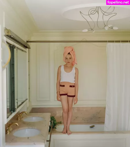 Shira Haas OnlyFans Thumbnail #3ohsP7xTaC