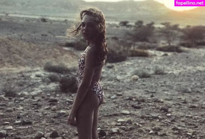 Shira Haas OnlyFans Thumbnail #hwQc23vvIq