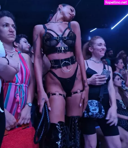 Shira Mosi OnlyFans Thumbnail #YmMQk8TOFu