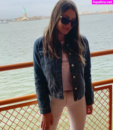 Shira Shabat OnlyFans Thumbnail #2kvt933i71