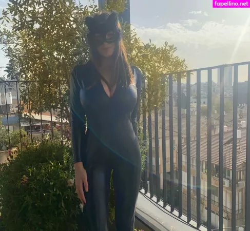 Shira Shabat OnlyFans Thumbnail #fDm1FLpiGj