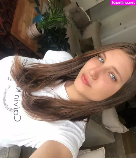 Shira Shabat OnlyFans Thumbnail #qcybc4yVWD