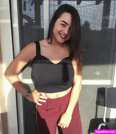 Shiraz Vakil OnlyFans Thumbnail #rwWE3SBtKs