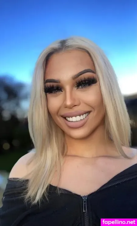 Shirin Christians OnlyFans Thumbnail #8F8GRzrWA9