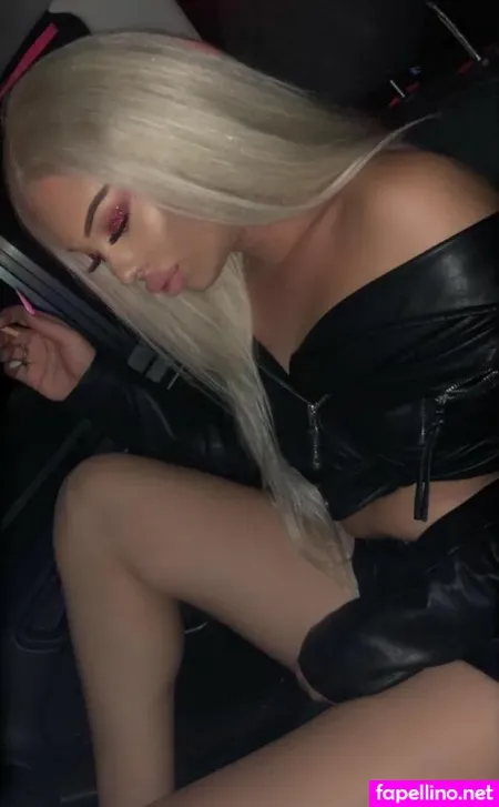 Shirin Christians OnlyFans Thumbnail #tYexGdXCOM