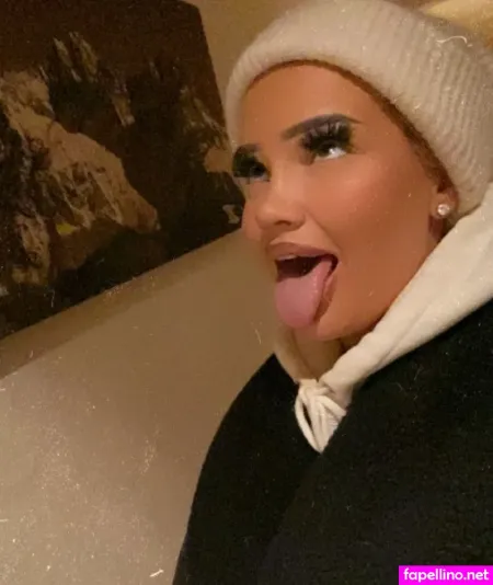 Shirin David OnlyFans Thumbnail #1IBCWSpC2f