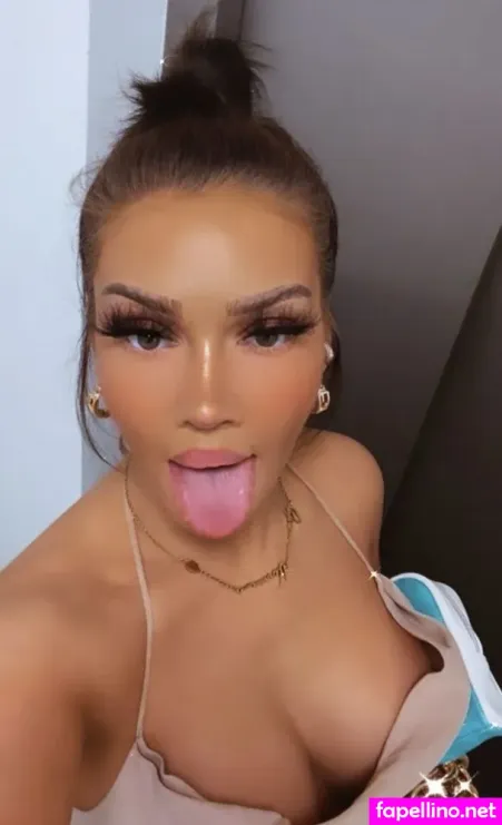 Shirin David OnlyFans Thumbnail #tcoNKU6qOm