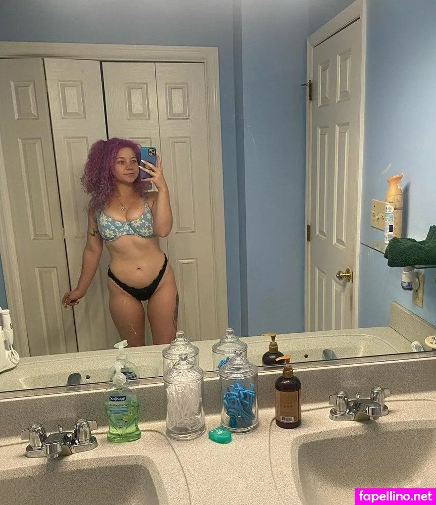shirley_curly_, shirleycvc, shortycurls7 Nude Leaked OnlyFans Photo #PunxretVYR